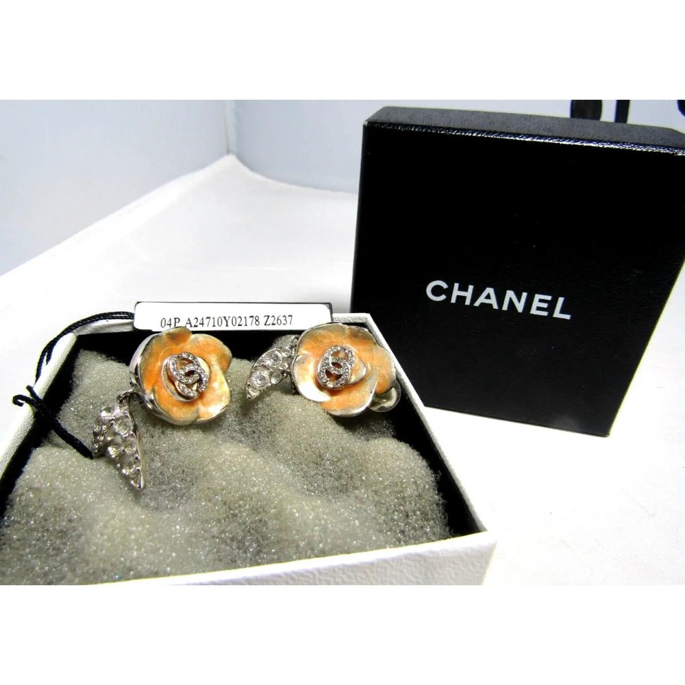 CHANEL Camilla Flower & Rhinestones CC Logo Drop Clip On Earrings - Picture 2 of 10